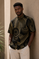 Savanna Spiral Shirt – model view