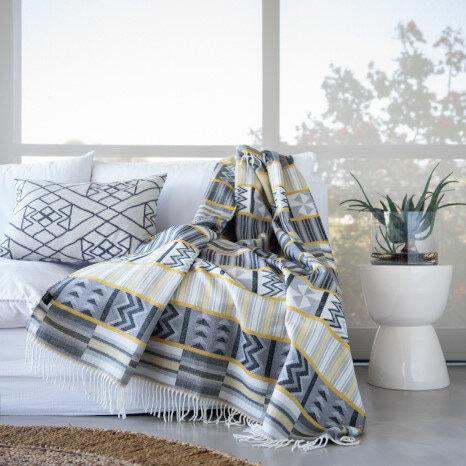 Kente-Inspired Ethnic Pattern Print | Throw Blanket